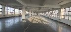 临港 原房东3000平厂房高7米带行车可分租可加工环评