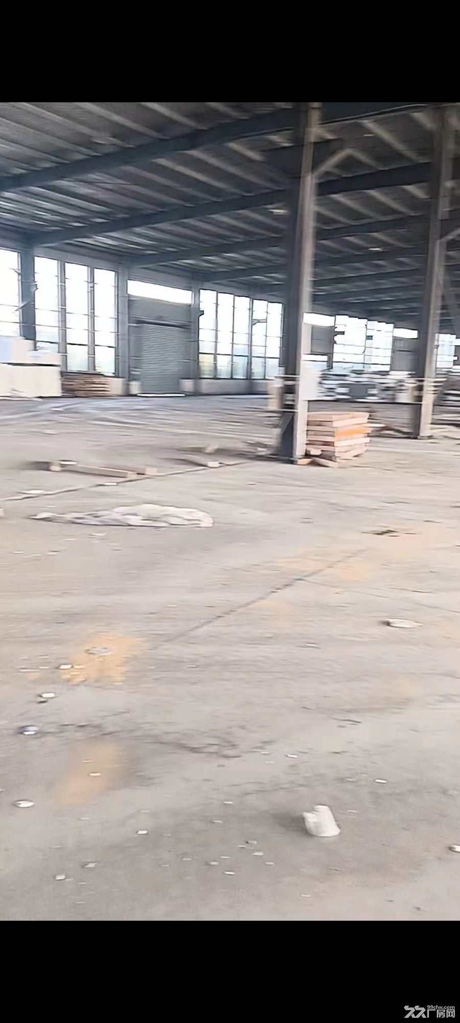标准钢结构厂房......