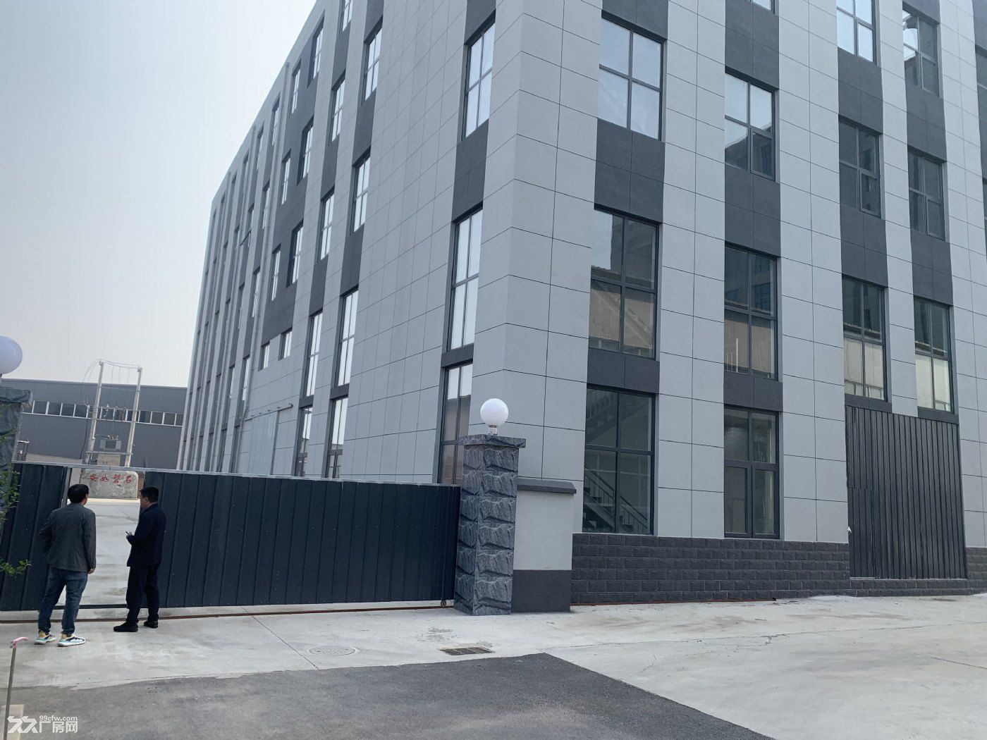 东三环丰产路600-6500㎡办公厂房 可做小型企业办公、公司宿舍。 - 5