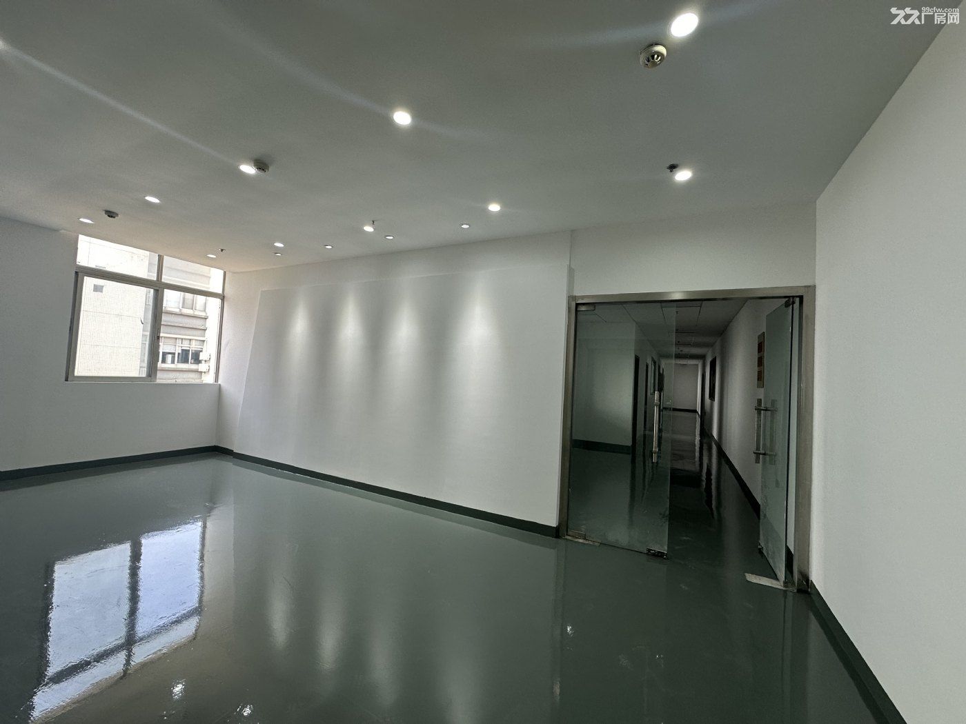 黄埔区科学城神舟路地铁站35元一平方,含税含物业费, - 3