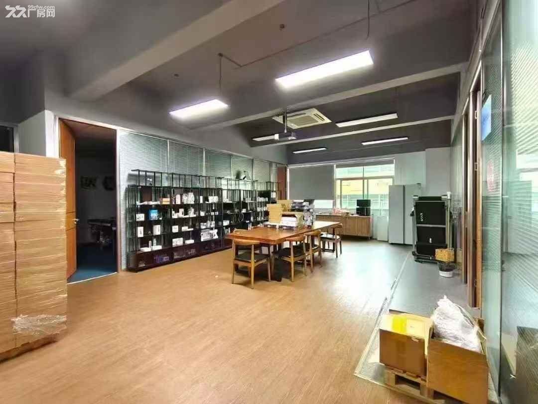 龙华商业中心新出花园式原房东厂房2000平厂房出租 - 4