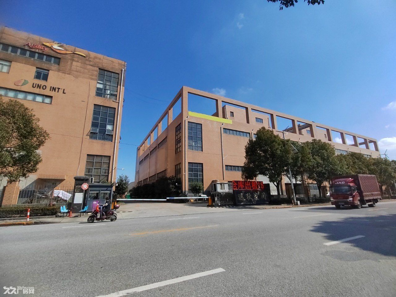 上海浦东机场自贸区｜施湾六路高标仓库 - 5
