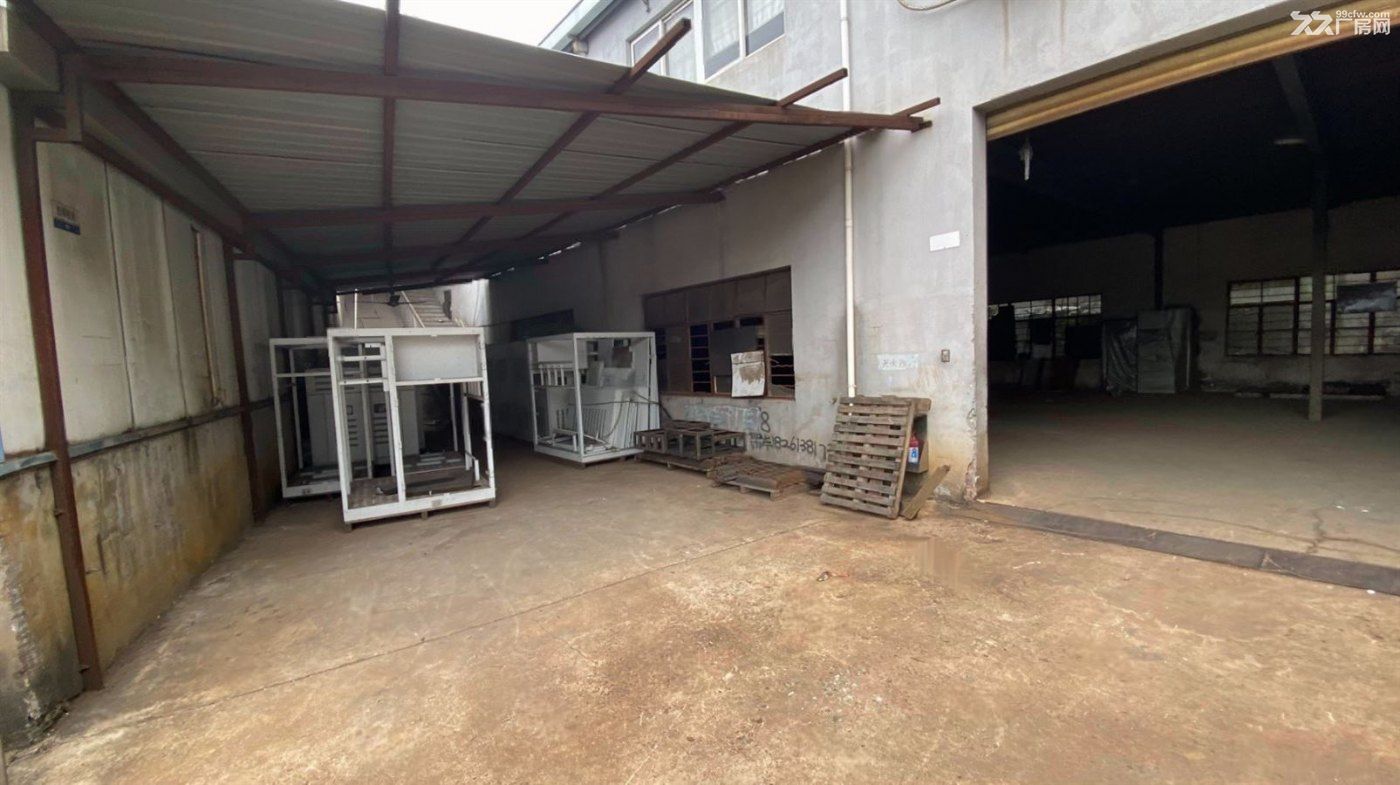 房东直租：曹安公路主干道独门独院厂房出租，带行车，带办公室，行业不限 - 3