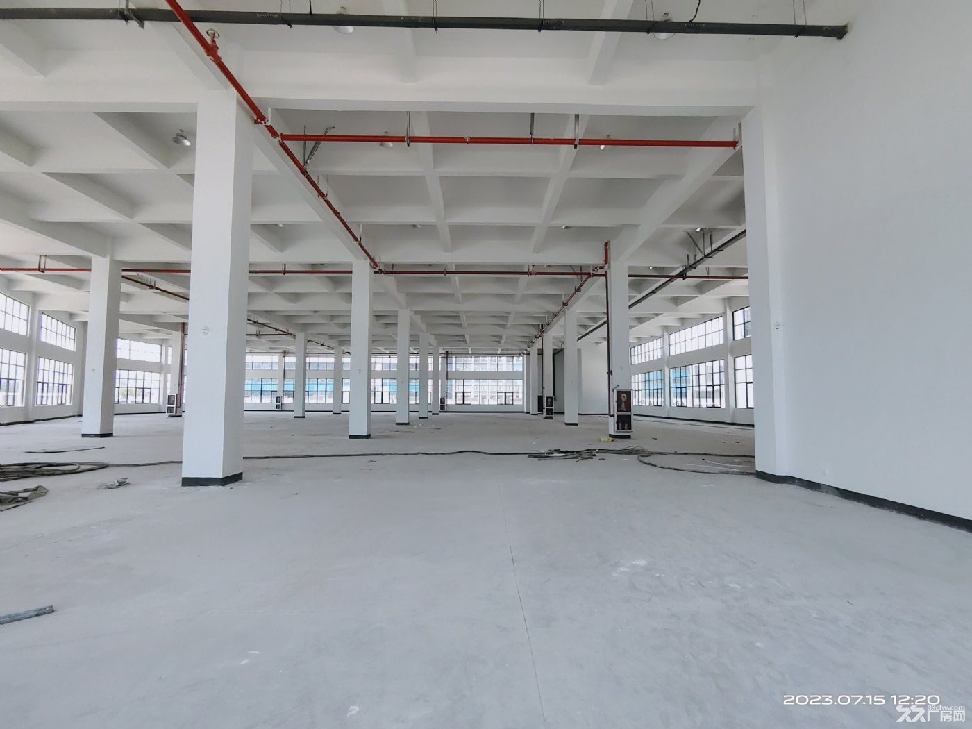 诸暨店口学院路13000方全新标准厂房出租(可分租) - 3