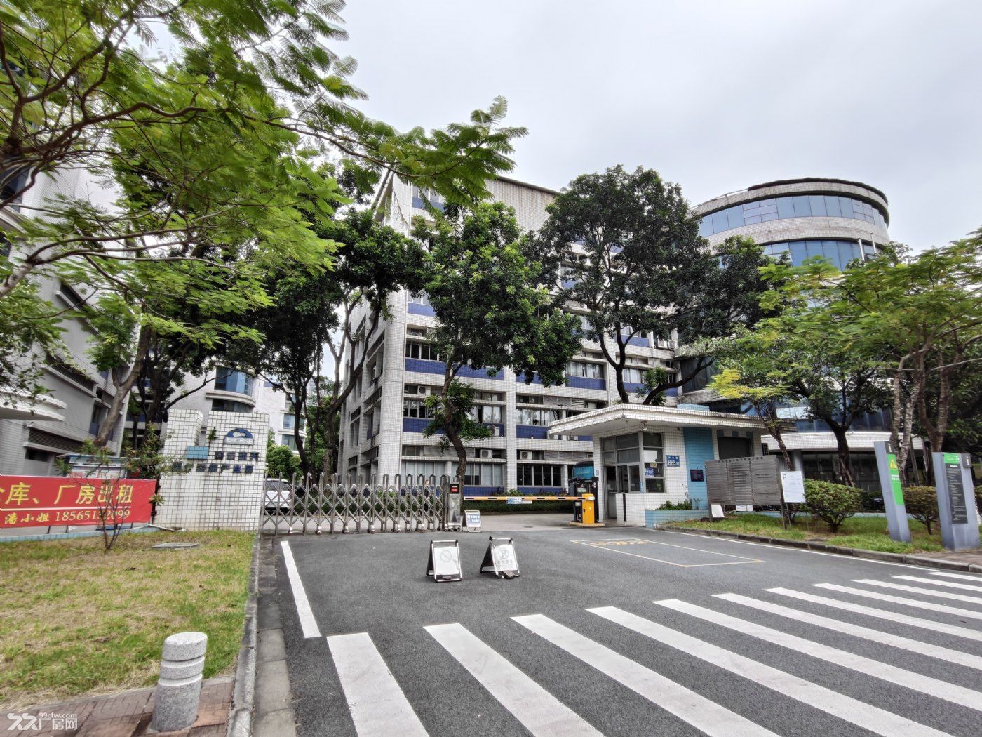黄埔科学城金峰地铁站,高性价比厂房资源!