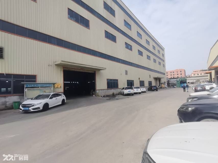 长安夏岗工业区新出钢构一层厂房招租