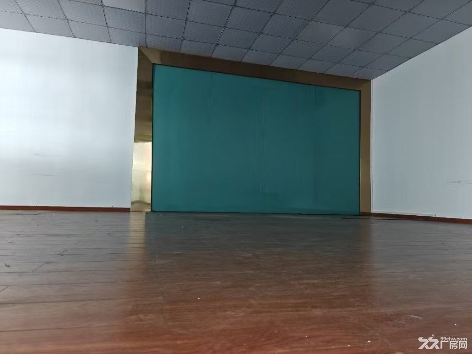 深圳石岩村委厂房直租0公摊 - 5