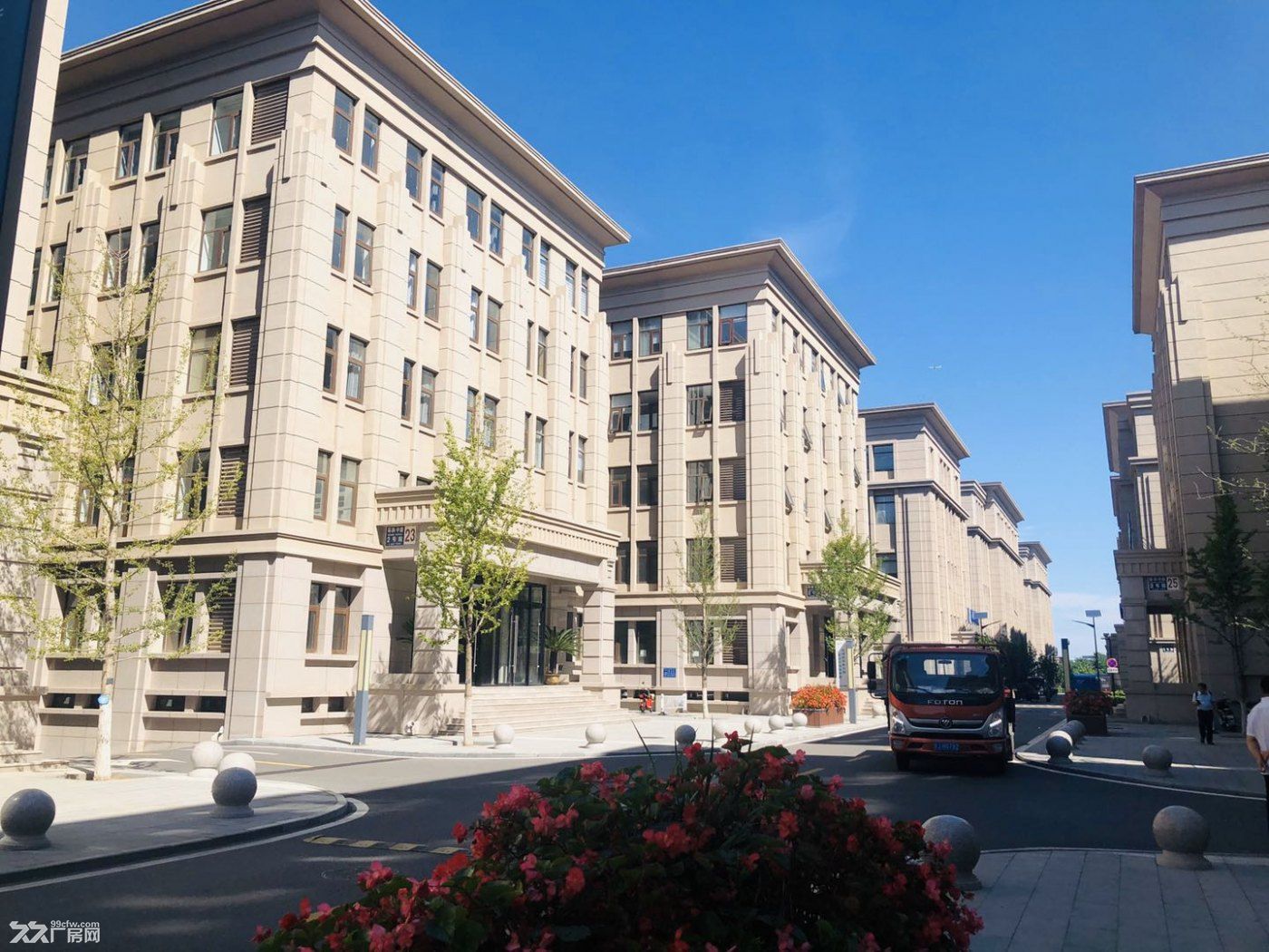 亦庄经开区 1880企业独栋 双首层可夹层 精装修拎包入住 物业直招