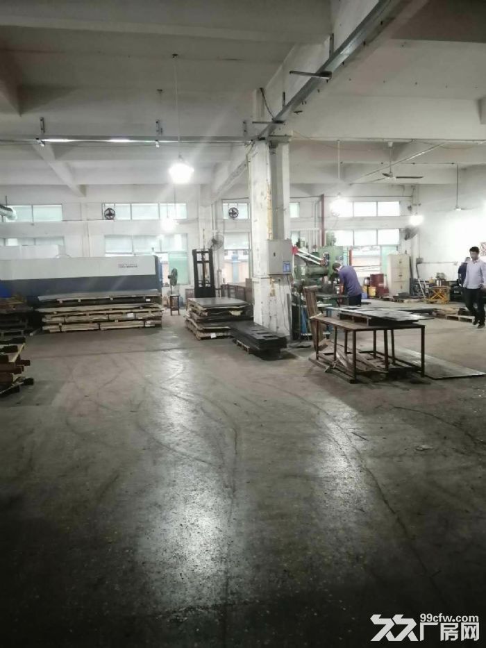 黄埔经开区大型工业园一楼3000平厂房招租，高6.5米，合同期长 - 2