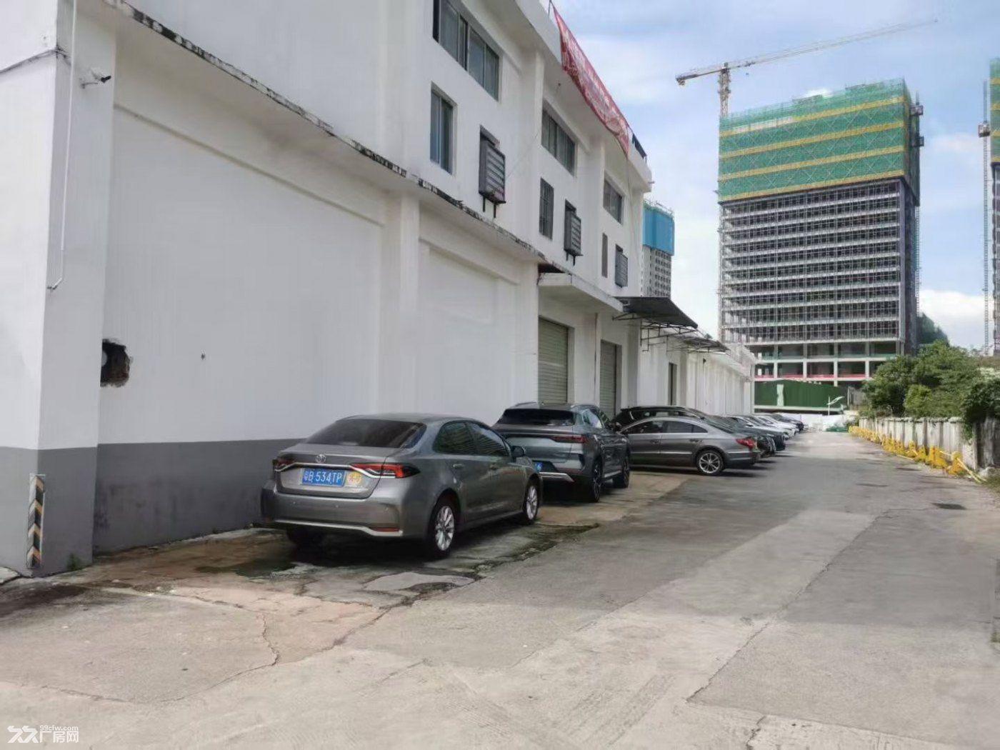 龙华工业区一楼标准厂房出租面积5040平厂房出租 - 5