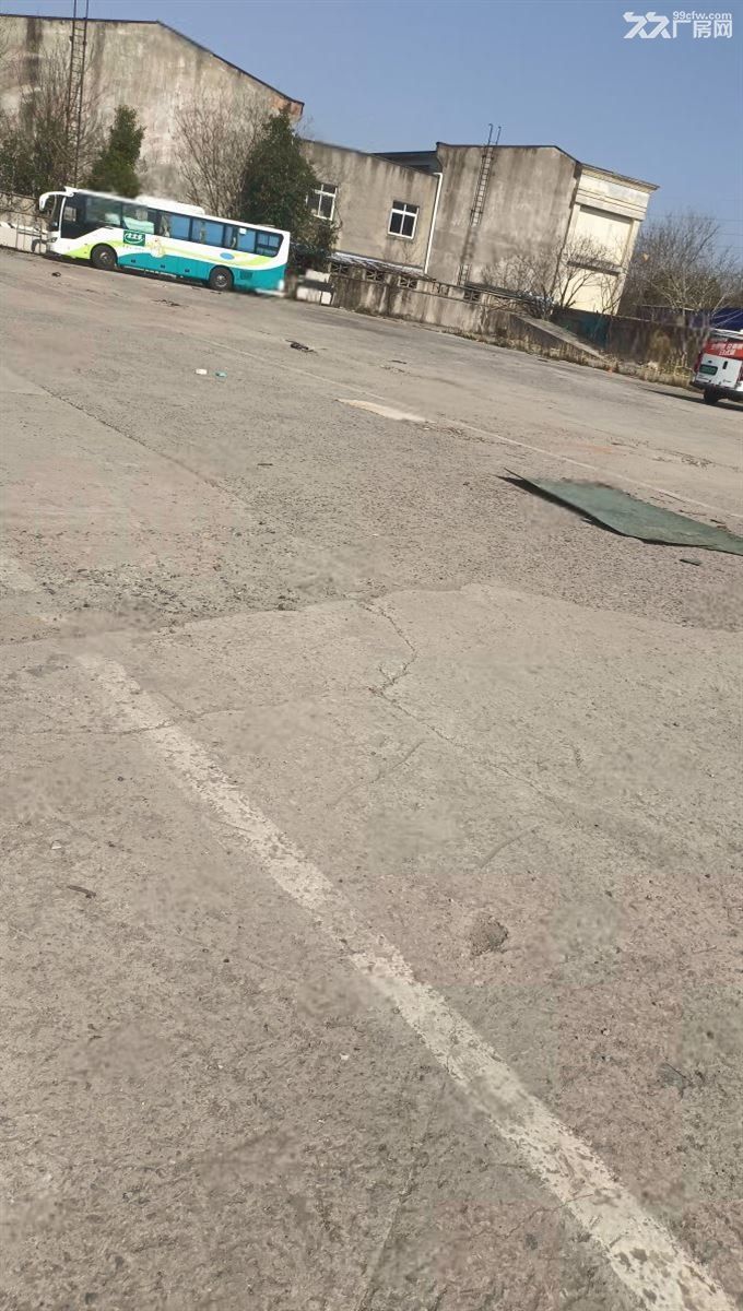 黄渡曹安公路水泥场地8亩石子场地5亩可分租,停车堆放,理石板 - 3