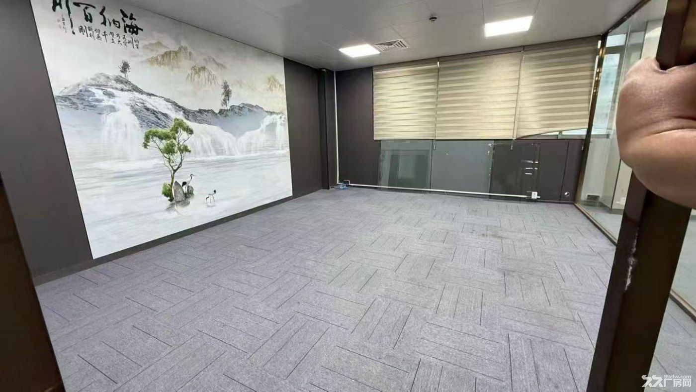 龙华大型工业区一楼1100平厂房出租 - 5