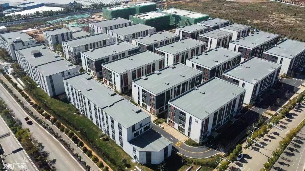 昆明独栋花园式厂房靠园区主大门 17.5米大车畅通无阻 急卖 - 3