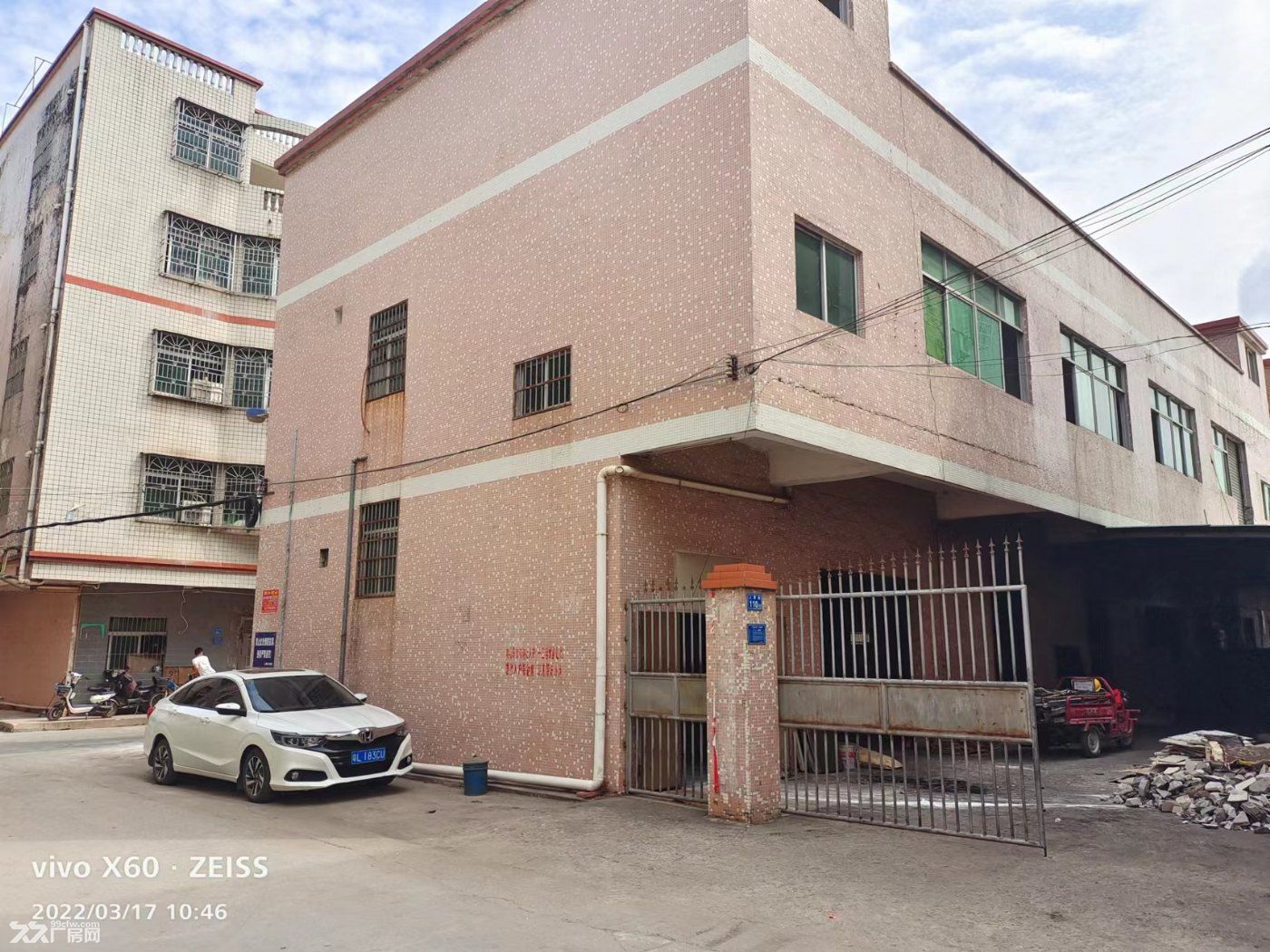惠城区小金口街道独院厂房1-2楼800平方出租 - 2