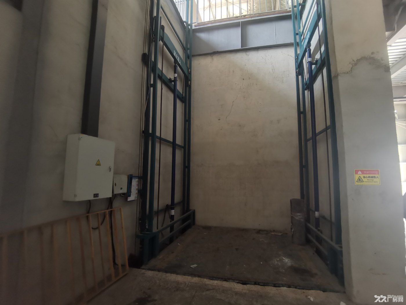 鸠江区双层钢架结构厂房出租 - 4