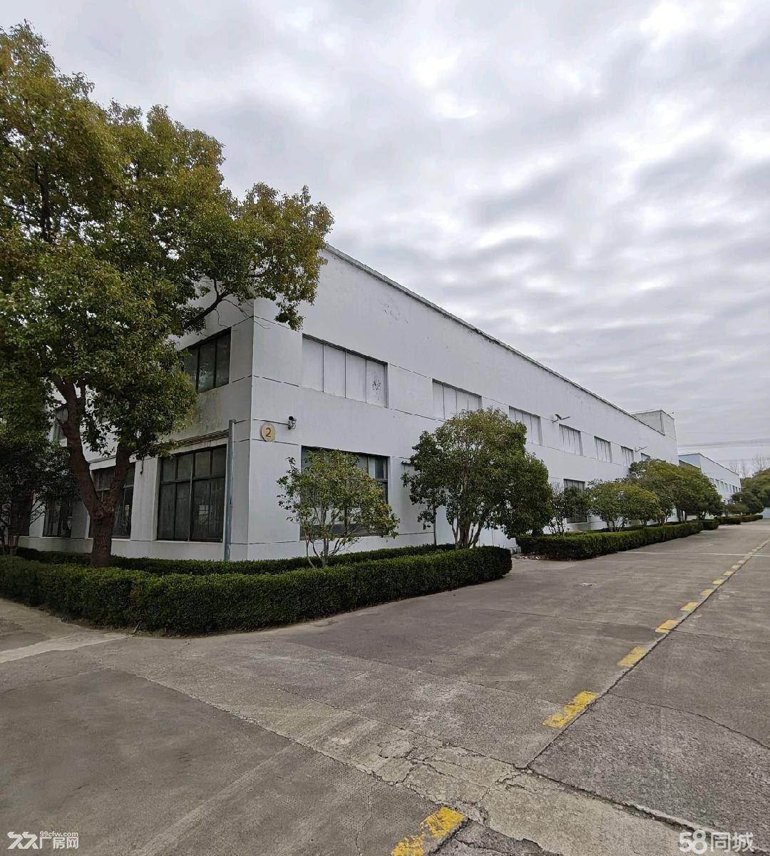 奉贤奉城兰博路独门独院厂房出租 非中介
