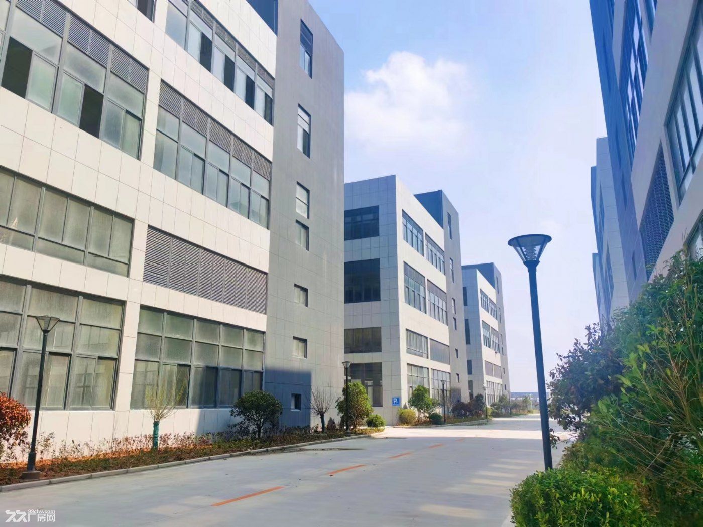 非中介 全新厂房 现房 首付2成 可环评 配套齐全 交通便利