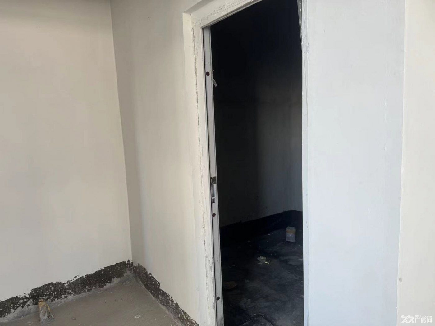 宁波北仑万洋众创城300㎡起现房厂房出租1-6层首层7.5米配电每层50KVA - 4