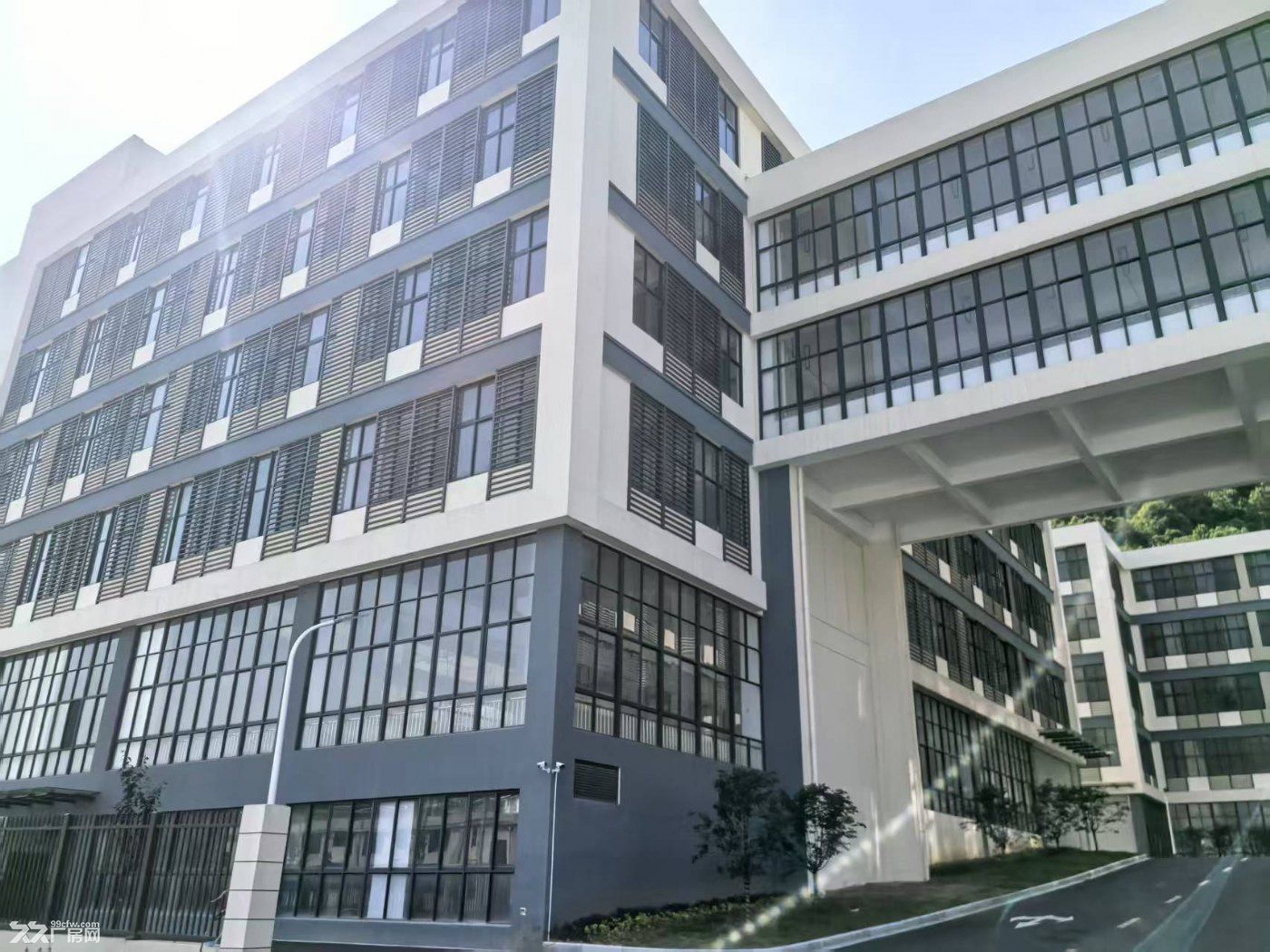 黄岩区模塑产业园区厂房出租 - 4