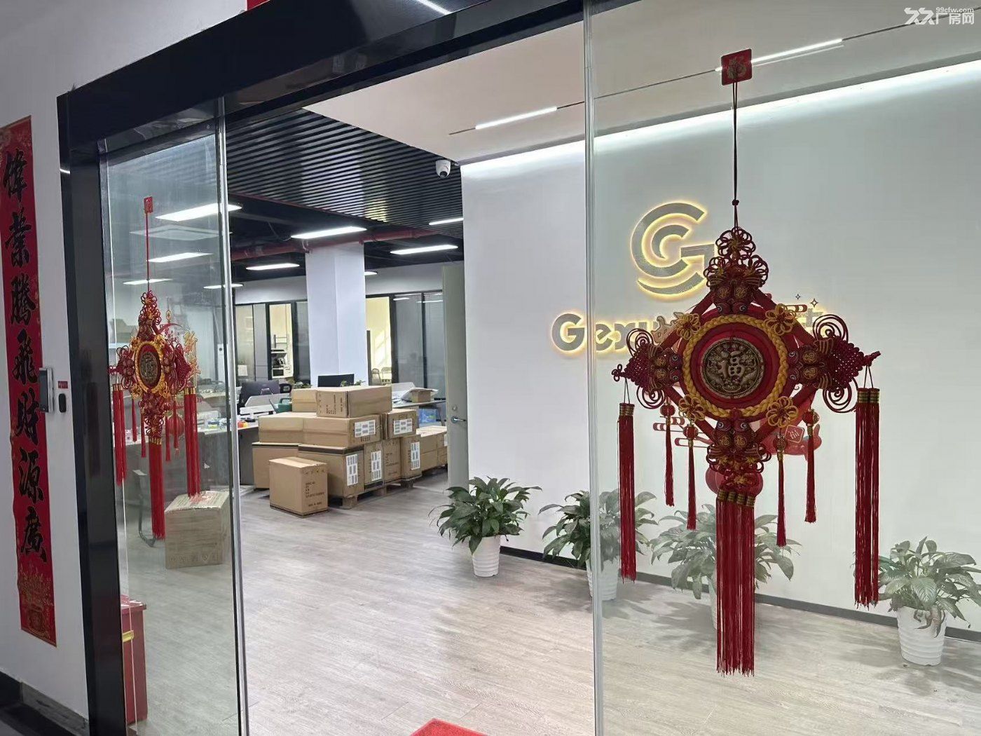 龙华大浪商业中房精装修556平厂房出租