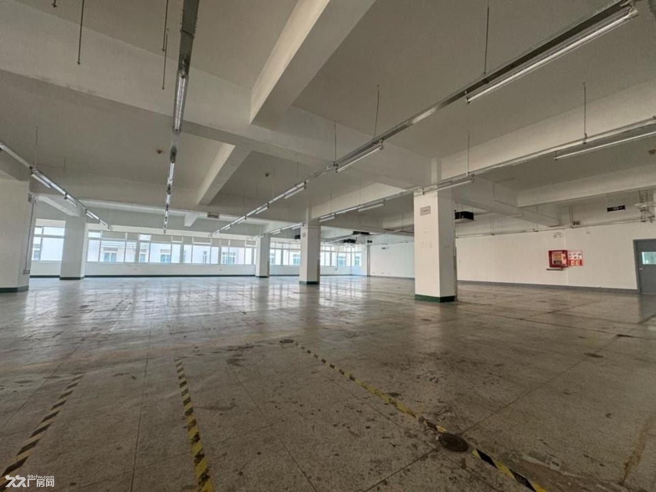 金桥核心区域工业厂房招租，毗邻地铁21号线 - 7