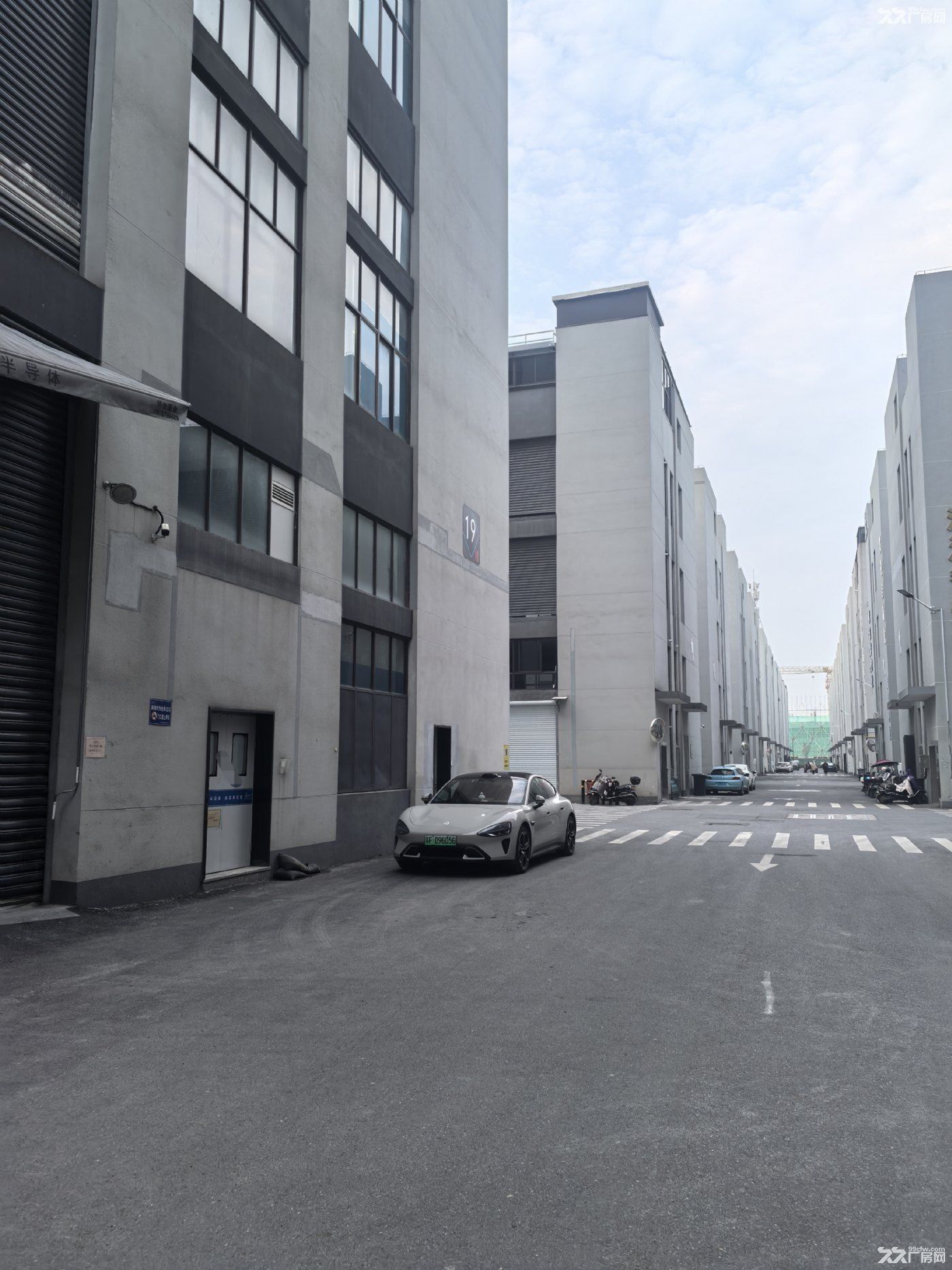 全新厂房出售 均价4000元 - 3
