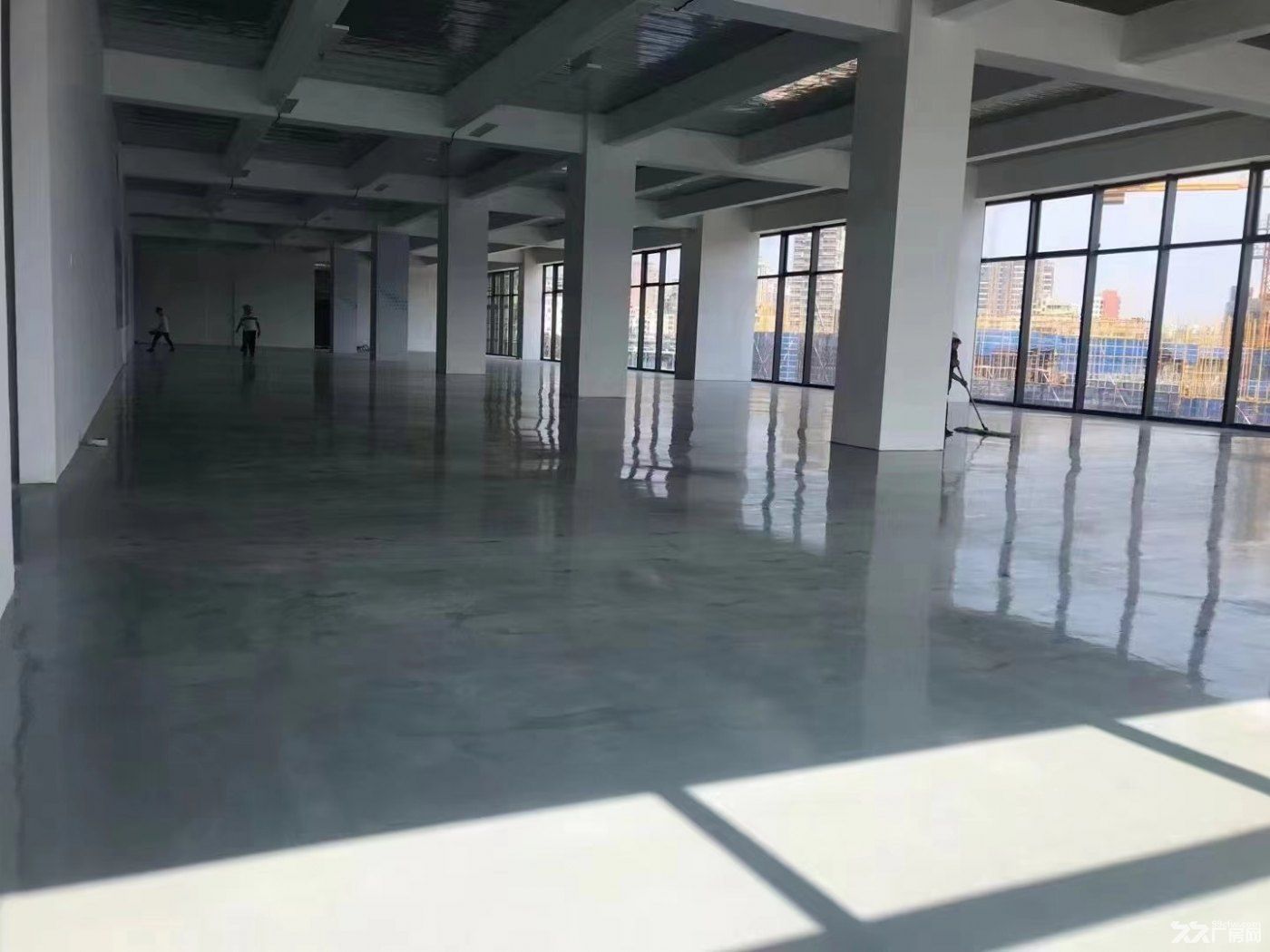 深圳龙华红本工业厂房在售1200平起 - 4