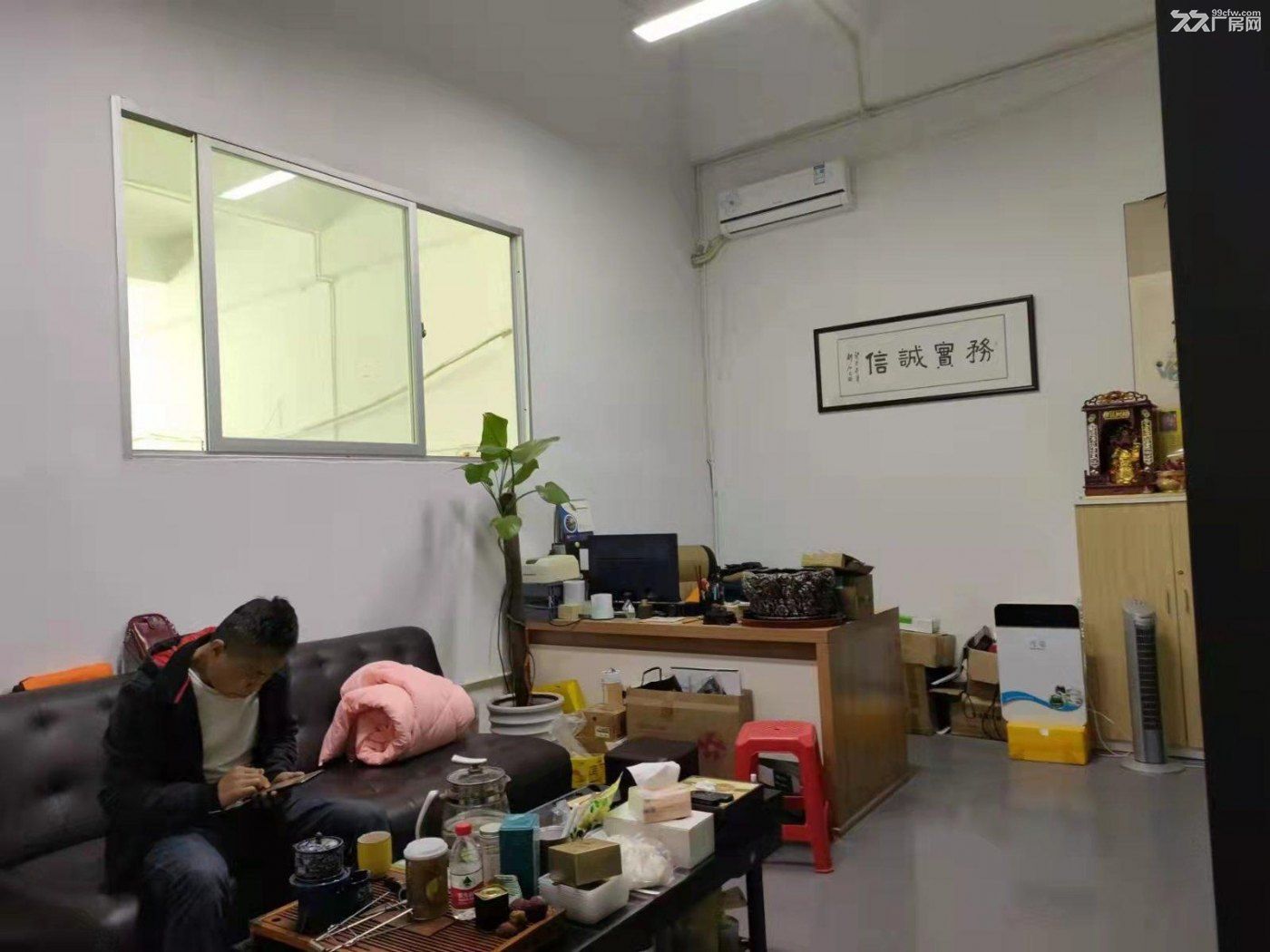 龙华大浪地铁口阳台山楼上新出可办环评360平精装修厂房出租 - 2