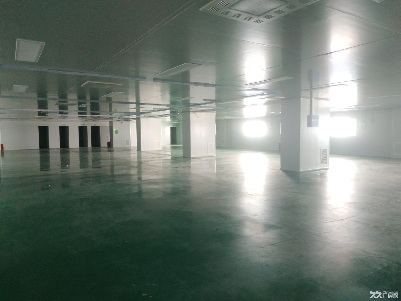 西丽大学城地铁口现成850平摄影文化传媒场地直租 - 4