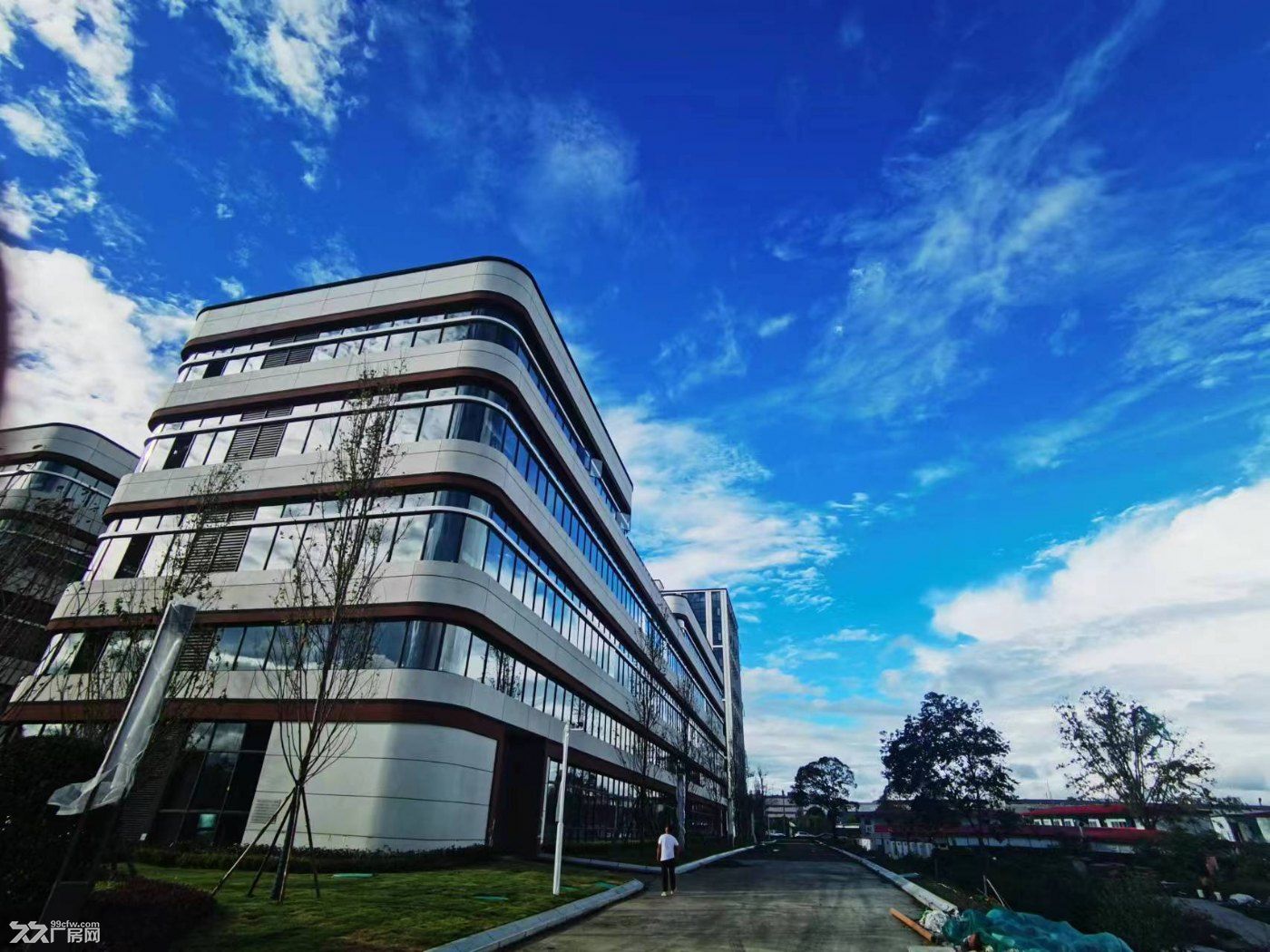 联东新天地,活力新园区,独栋,分成,天府新区全新产品。有缘与您 - 2