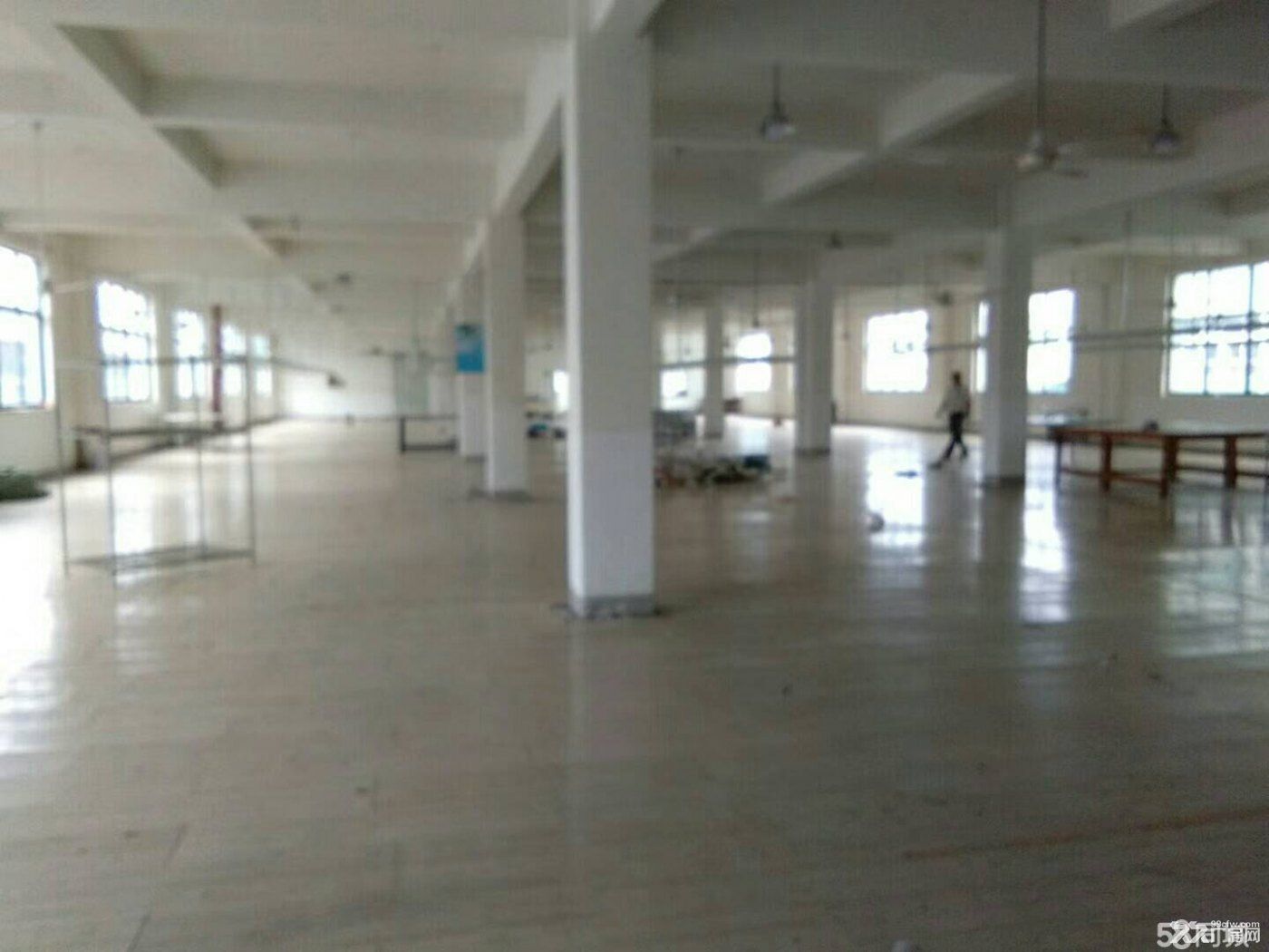 出售江北甬江街道轻工厂房2400平方 土地4.2亩