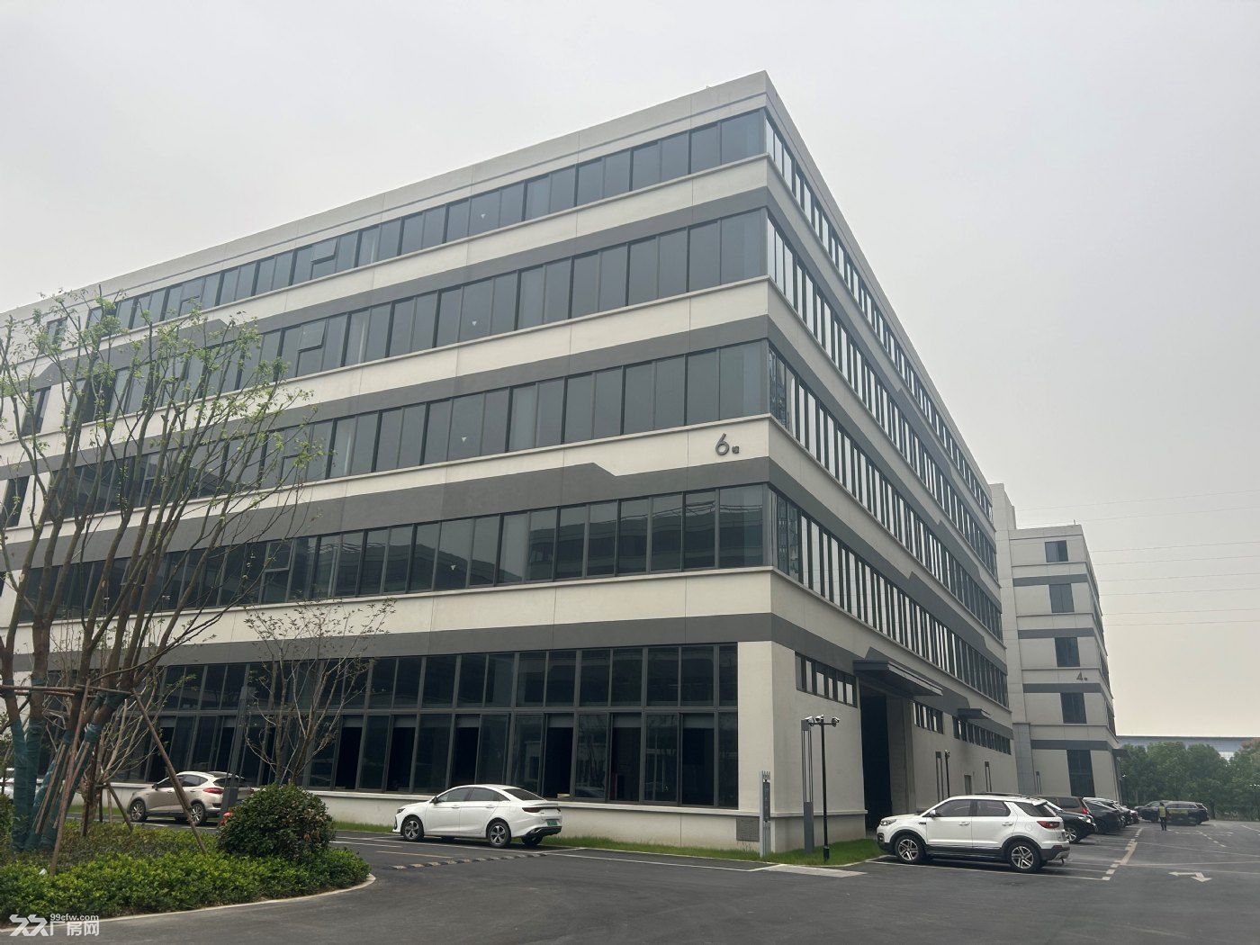 海宁长安高新区恒生钱塘科技园 园区环境优美 配套完善 适合多种行业 - 4