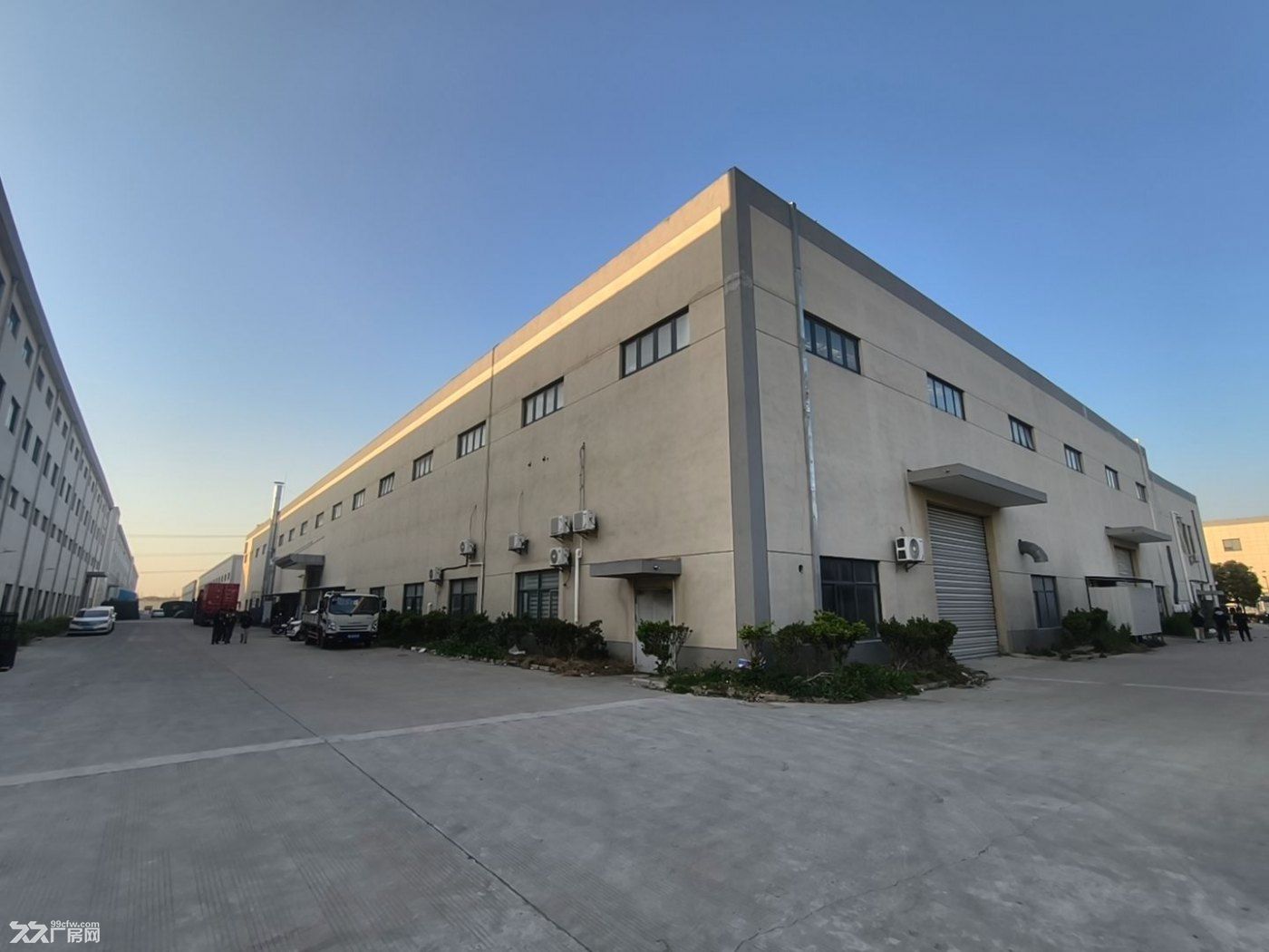 辉商工业园区厂房对外出租 - 4