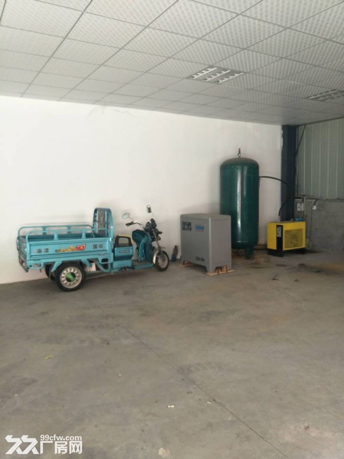 小蓝工业园300m2厂房出租 - 2