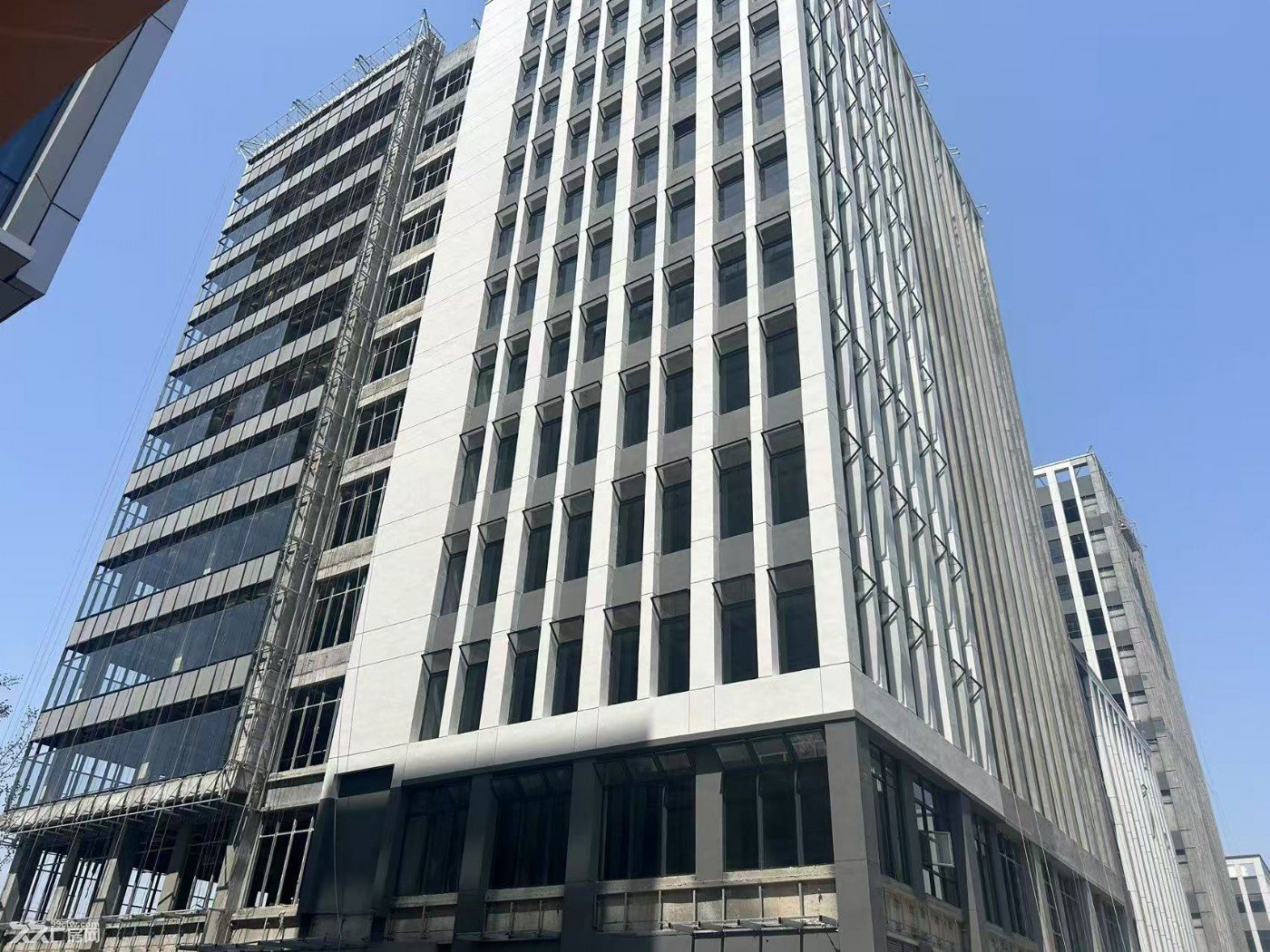 金山智造产业园旁 可定制厂房1600平独栋起 - 6