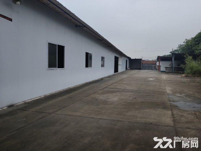 花都炭步工业区，独院单一层厂房1400平，高6米，空地大，小污染可入