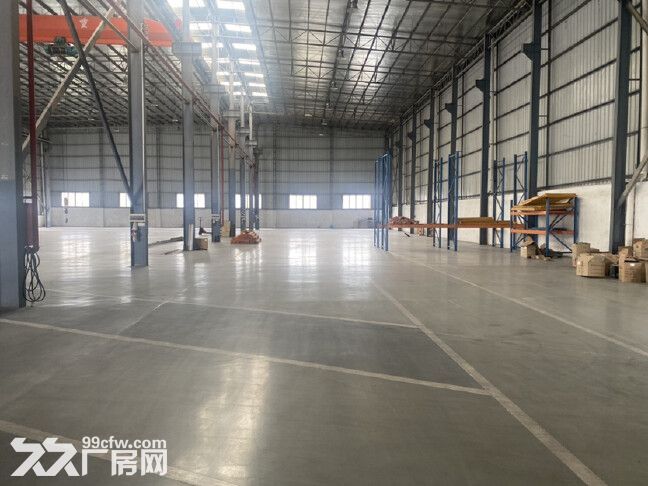 南海小塘三环路边上钢构厂房2200平,16/平,带行车,精装办公室 - 2