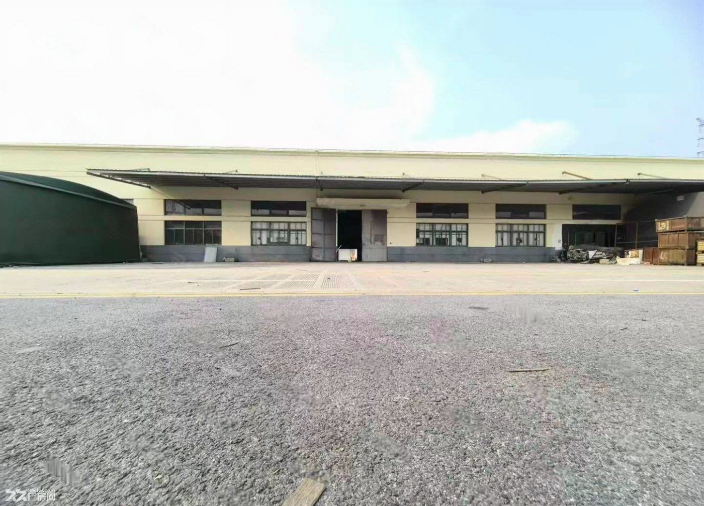 房东出租:华新空出单层1150平高度8米两边带卸货雨棚场地大挂车好进出 - 5