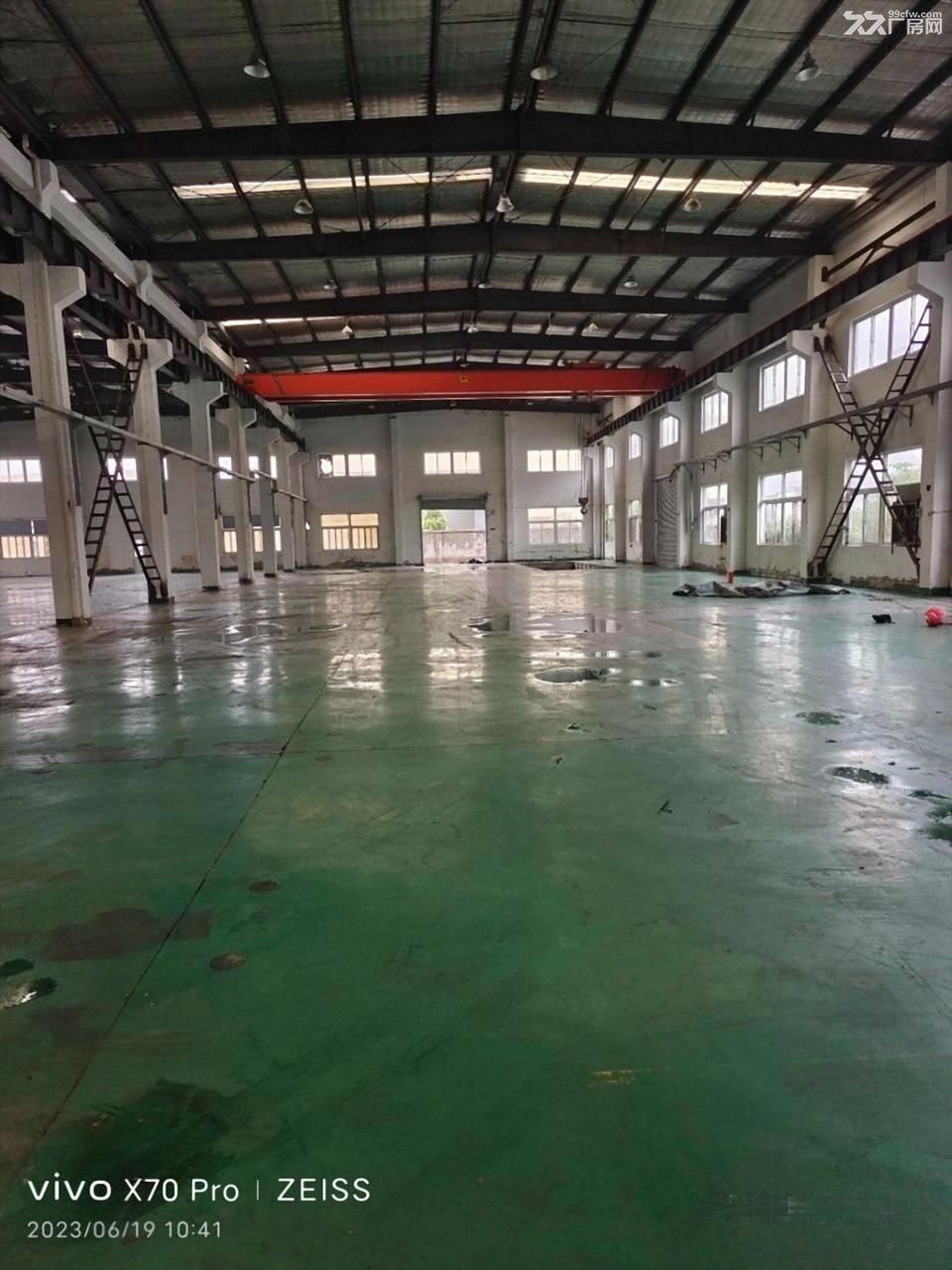 无花桥独门独院2000平方，大房东，可分租 - 4