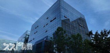 西安兵器工业科技产业基地距市政府所在地约18km  距咸阳机场约26km - 4