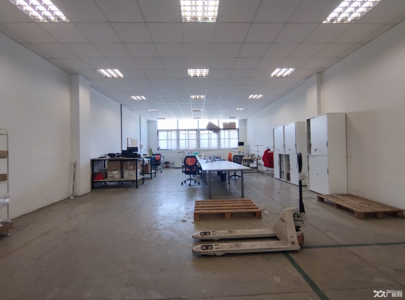 浦东，康桥工业园可环评厂房 全新装修 环氧地坪 带小冷库