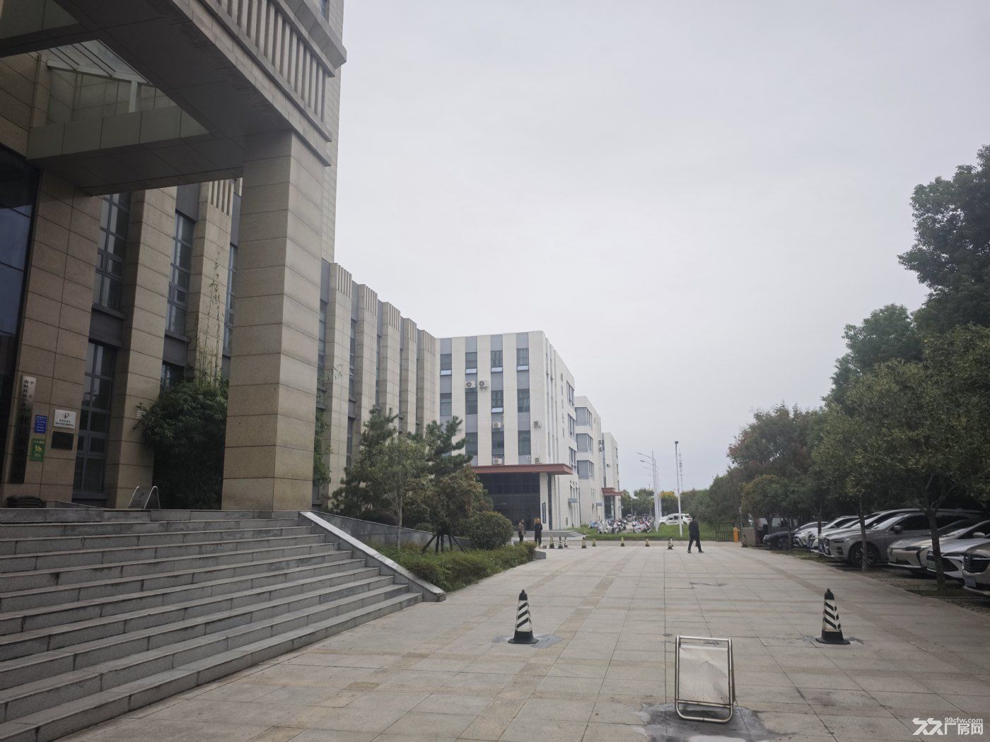 国企平台，助力中小企业发展 - 6