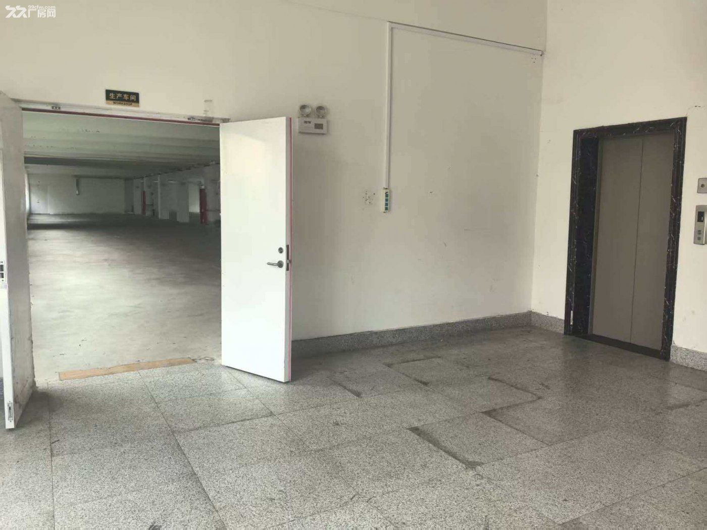 威海临港独栋三层厂房出租 - 3