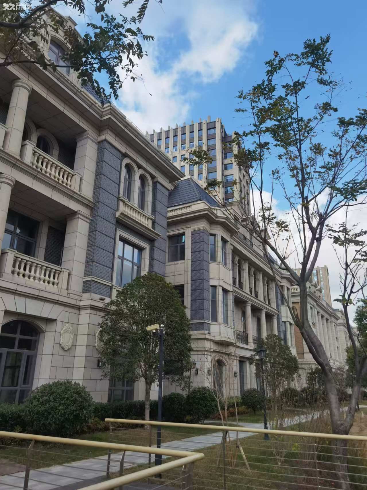 小面积办公出租109平起 - 3