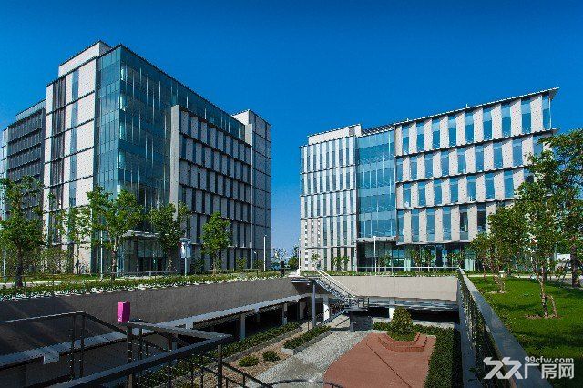 出售奉贤区金海公路6055号临港科技城12幢三层 - 4