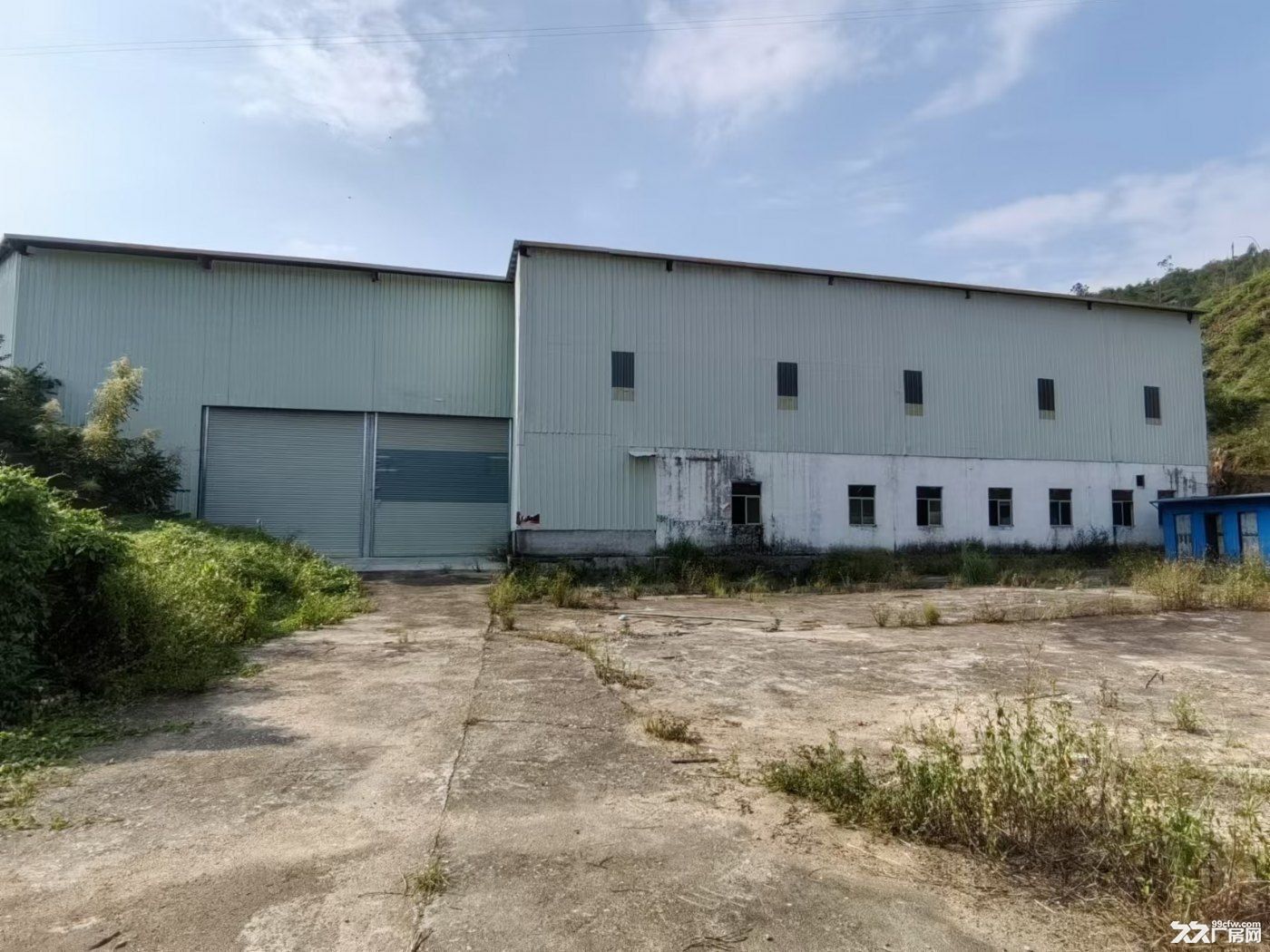 《《合》》惠州市超偏僻山里边独院11米高3000平铁皮厂房出租