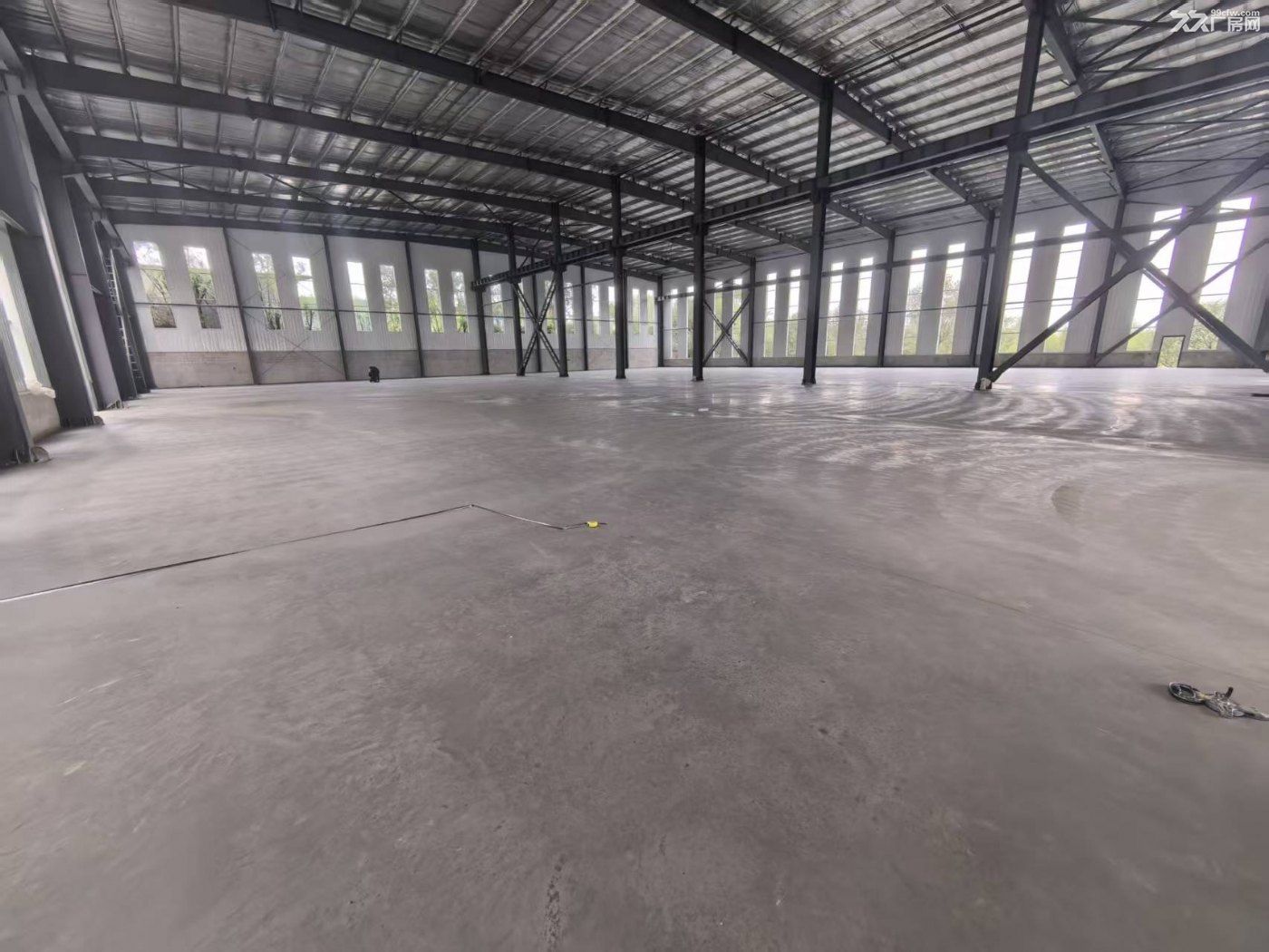 辛寨子街道4000平厂房出租，位置好配套设施齐全 - 2