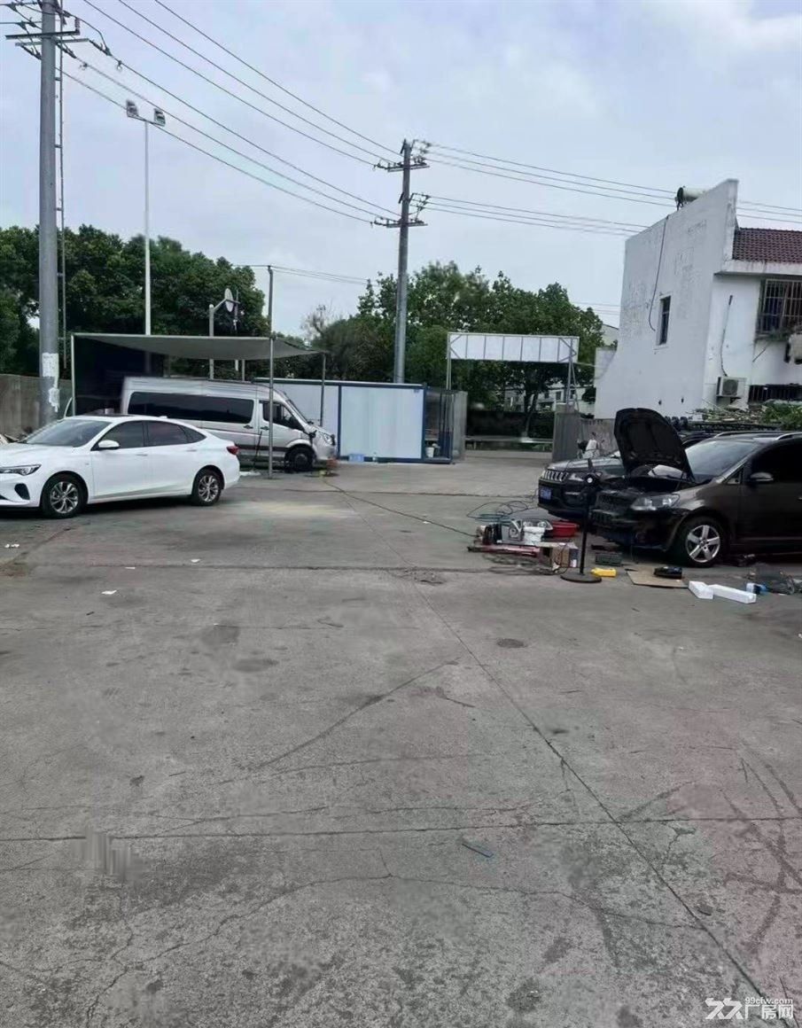 无:房东直租:独门独院主干道旁形象好,白鹤新空出独门独院厂房2200平 - 4