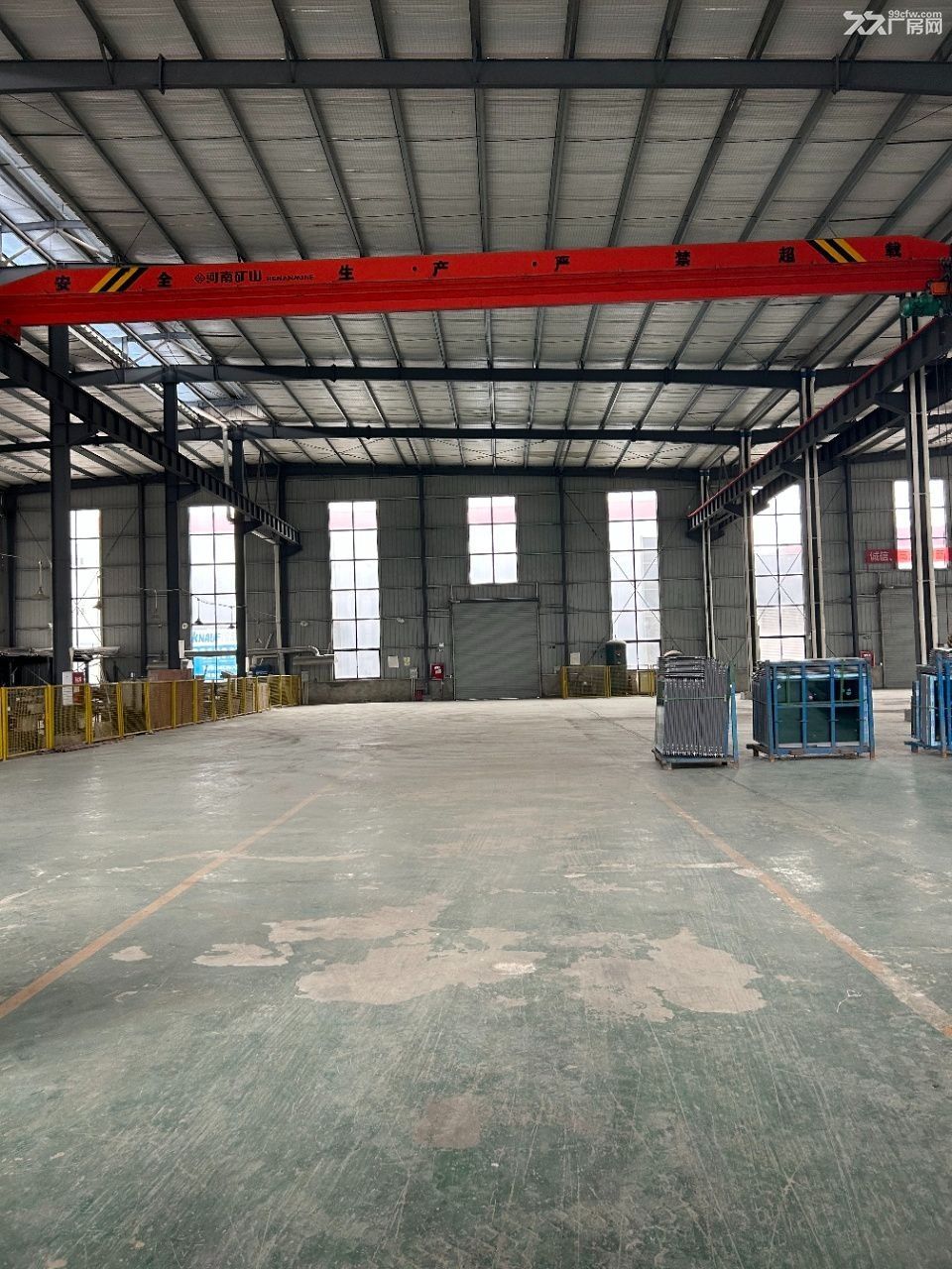 青白江工业园占地18亩9500平米航车厂房出售
