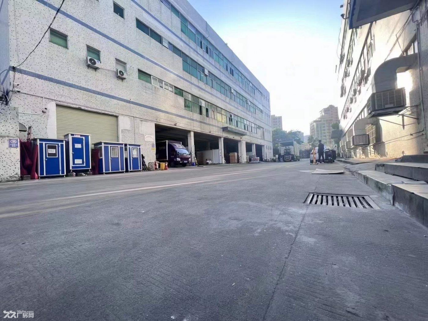 龙华大浪一楼2400m²厂房出租 330m²起分租 - 3